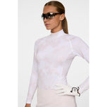 J.Lindeberg妇女Ella印刷压缩高尔夫衬衫 - 经纱灰丁香