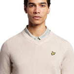 Lyle＆Scott高尔夫Merino Blend V Neck套头衫-Pink Taupe