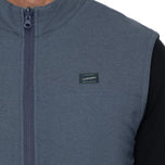 特拉维斯·马修（Travis Mathew）清理高尔夫背心 - 徽章/复古靛蓝